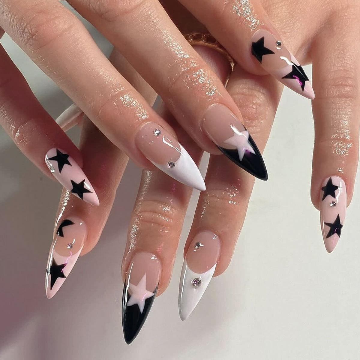 24 Stück Lange Stiletto-Kunstn – Decorating Tip Set Bewertung und Preis