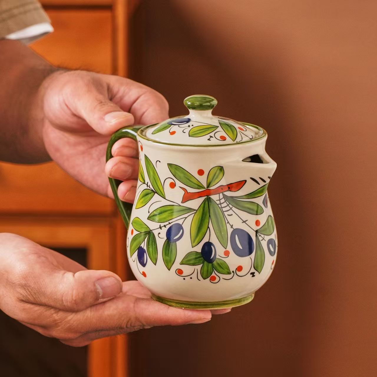 Olivgrüner Keramik-Blumen-Ölto – Kitchen Uncle Bewertung und Preis